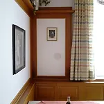 イン Stern