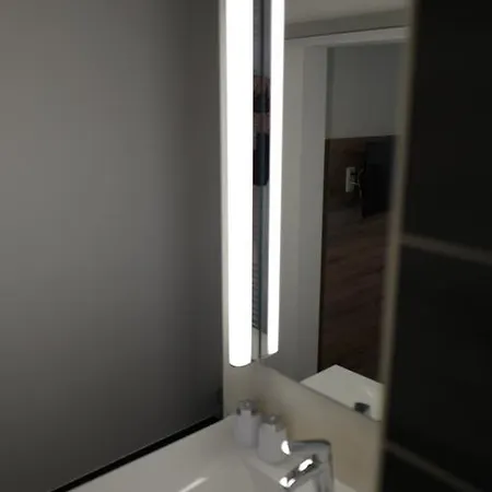 Han/Misafirhane Stern