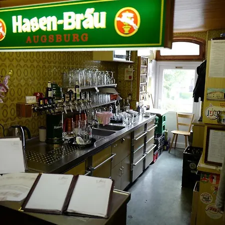 Mini-hôtel Stern 3*